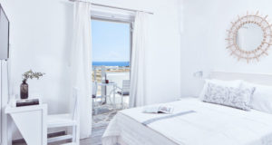 schoenste Orte der Welt Mr&Mrs White Paros Zimmer mit Meerblick