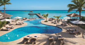 schoenste Orte der Welt Zoëtry Montego Bay Jamaica Pool mit Meerblick