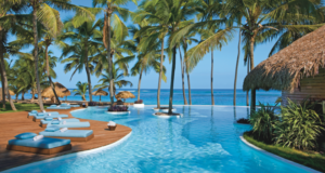 schoenste Orte der Welt Zoëtry Agua Punta Cana Infinity Pool