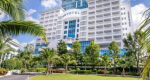 schönste Orte Der Welt Novotel Phuket Surin Beach Resort in Thailand Hotel von außen