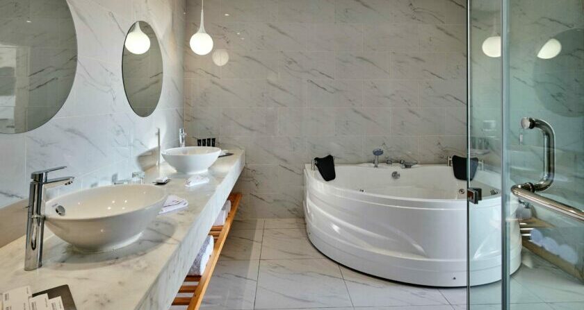 schönste Orte der Welt Steigenberger Pure Lifestyle in Ägypten Badezimmer mit Whirlpool