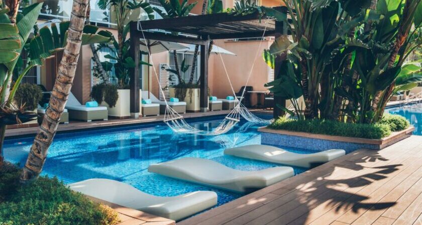 Schönste Orte der Welt Iberostar Selection Jardín del Sol Suites Pool mit Liegen